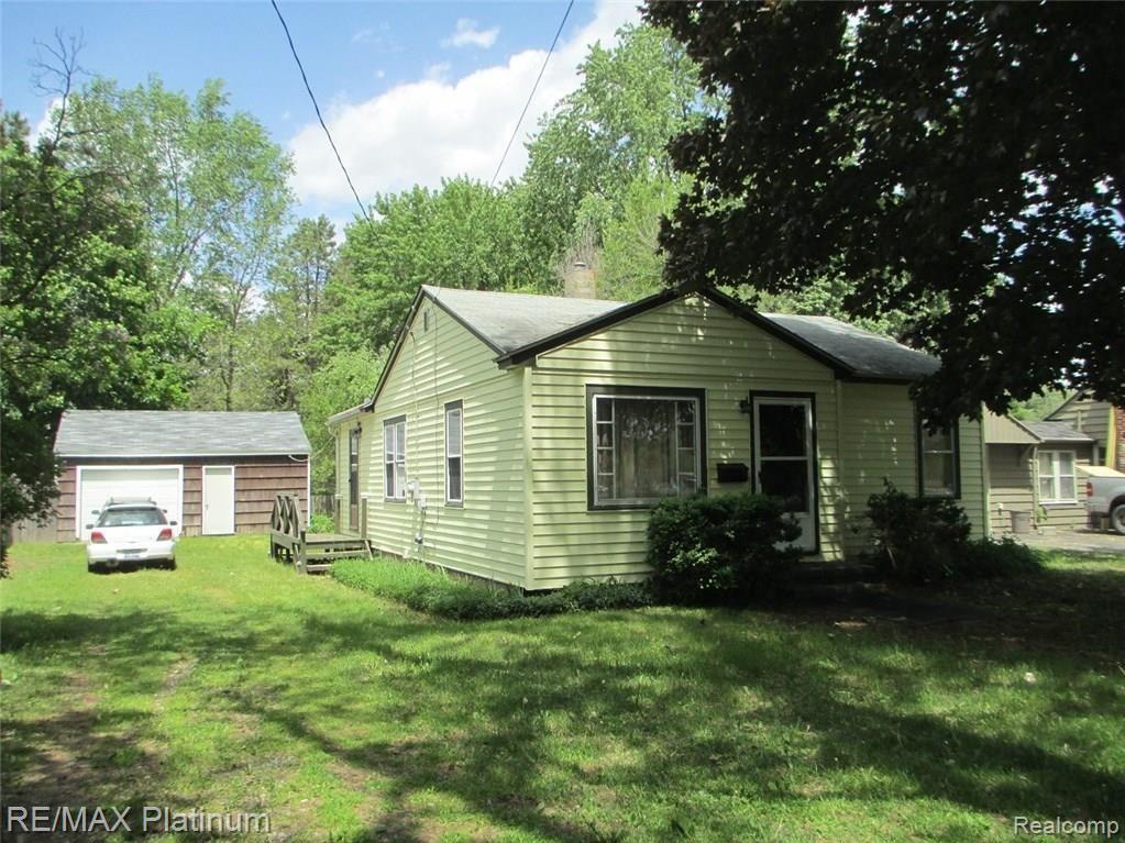 604 North Road Fenton, MI 48430 - Photo 23 of 23 IMG_7347.JPG