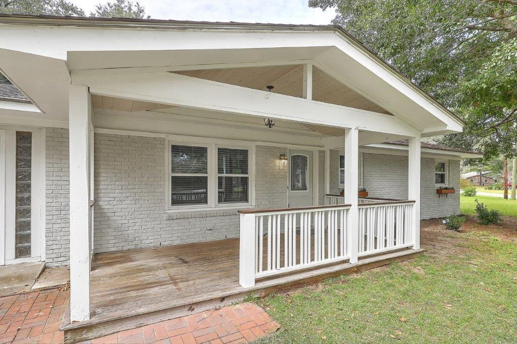 1168 Wyndham Road Charleston, SC 29412 - Photo 2 of 30 30