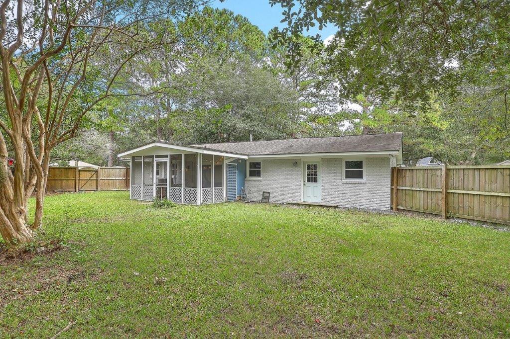 1168 Wyndham Road Charleston, SC 29412 - Photo 28 of 30 26