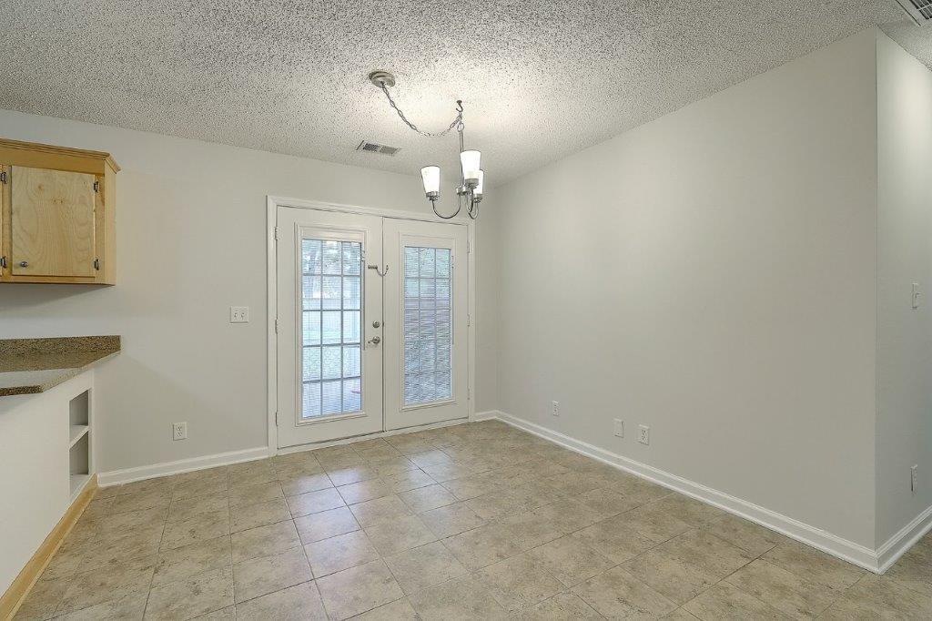 1168 Wyndham Road Charleston, SC 29412 - Photo 7 of 30 4