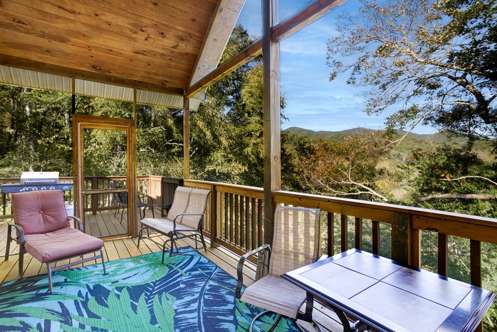 14 Rivendell Way Hayesville, NC 28904 - Photo 4 of 70