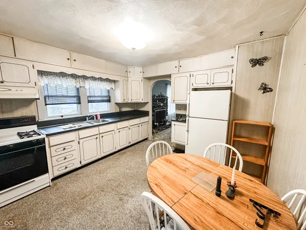 $124,900 | 1811 East 10th Street, Anderson, IN 46012