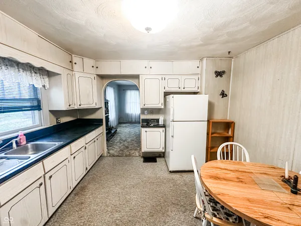 $124,900 | 1811 East 10th Street, Anderson, IN 46012