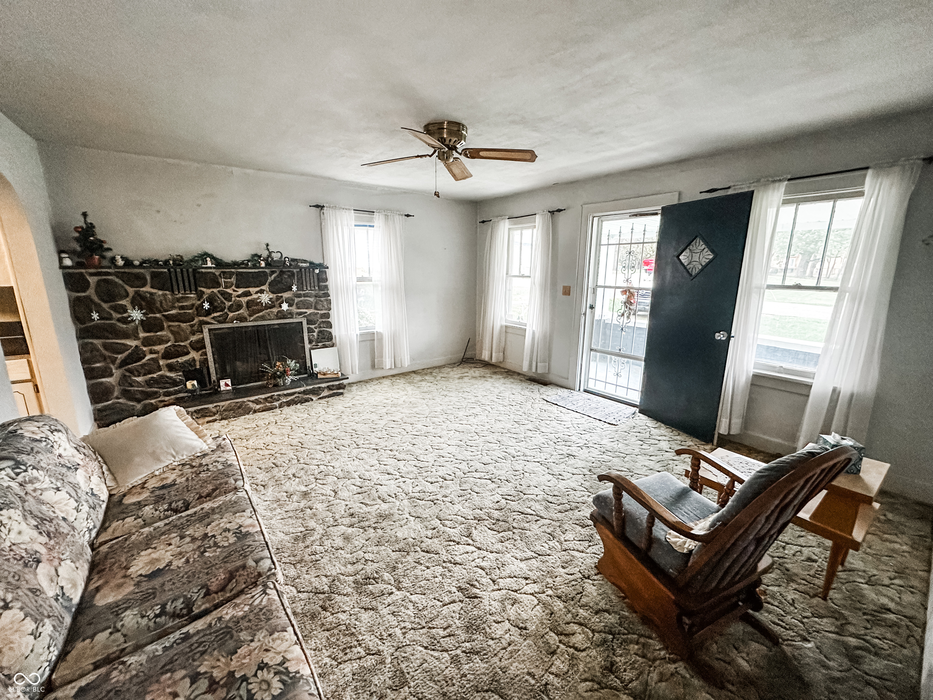 1811 East 10th Street Anderson, IN 46012 - Photo 5 of 23