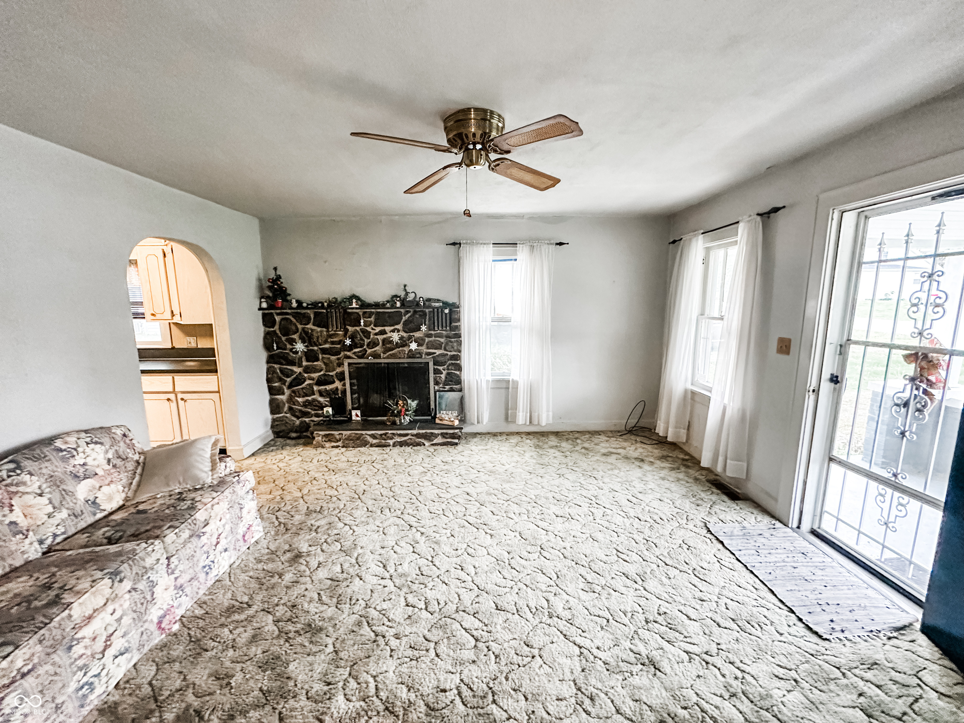 1811 East 10th Street Anderson, IN 46012 - Photo 6 of 23