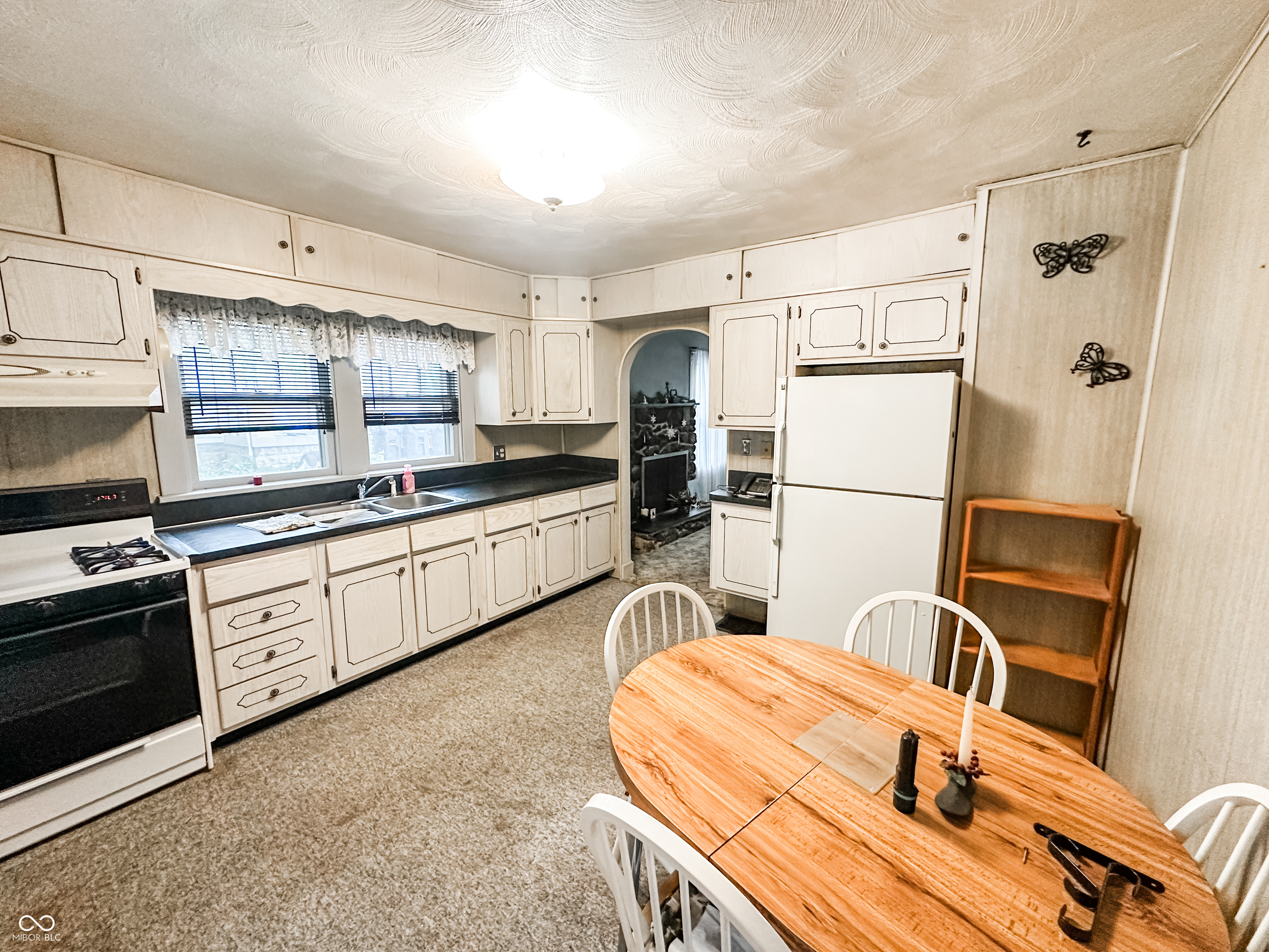 1811 East 10th Street Anderson, IN 46012 - Photo 7 of 23
