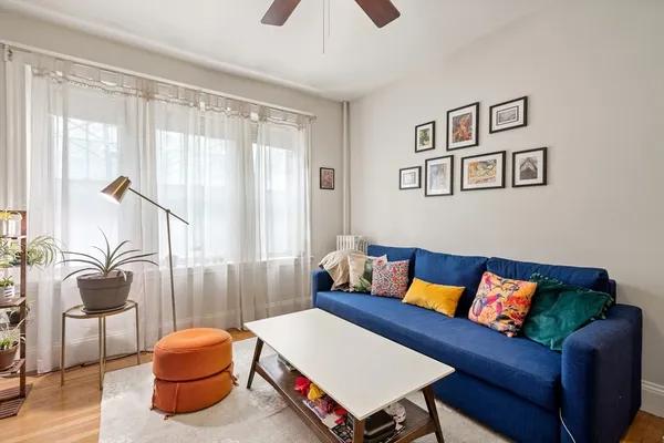 $3,000 | 268 Windsor Street, Unit 2, Cambridge, MA 02139