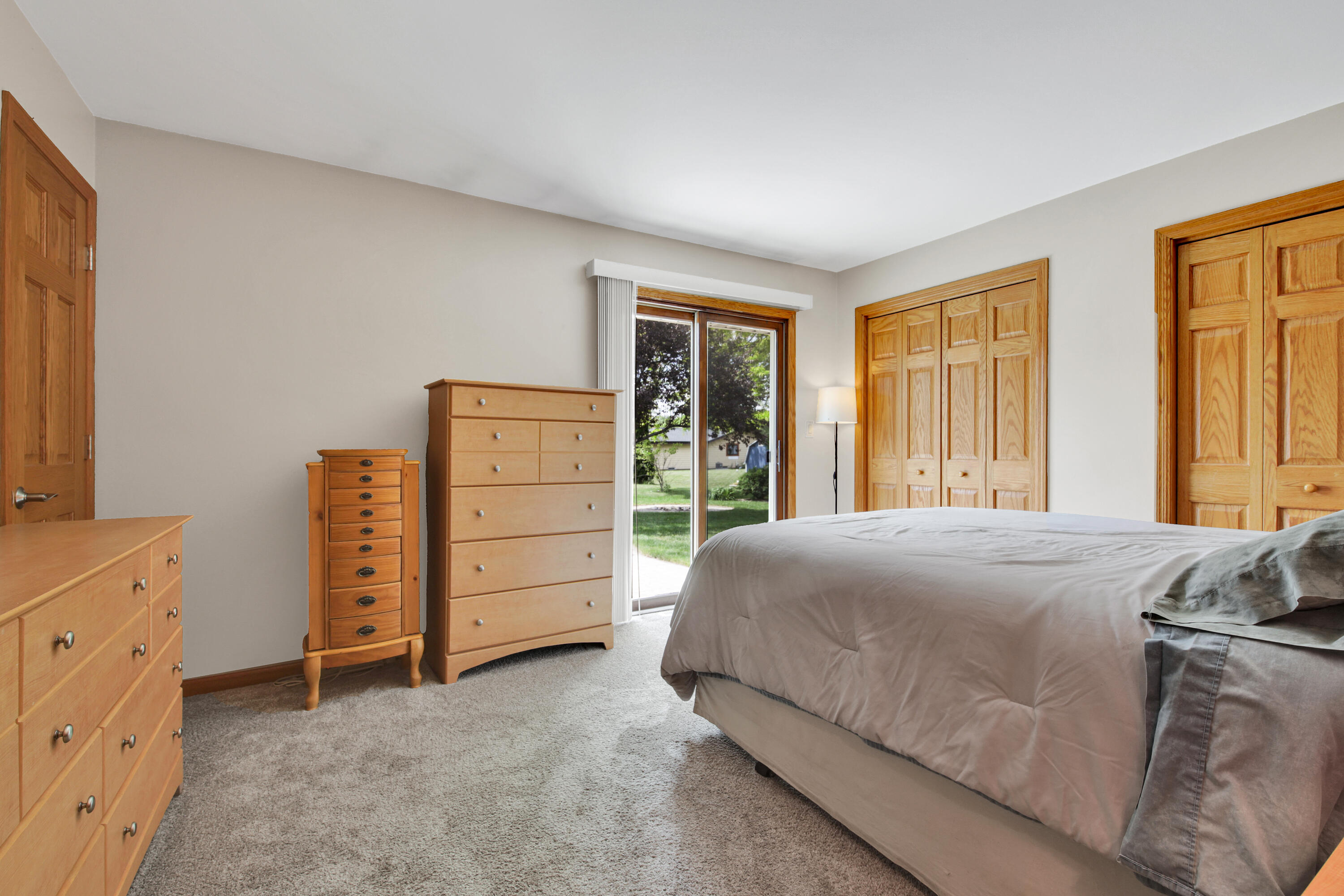 7527 South 73rd Street Franklin, WI 53132 - Photo 16 of 30 Primary Bedroom