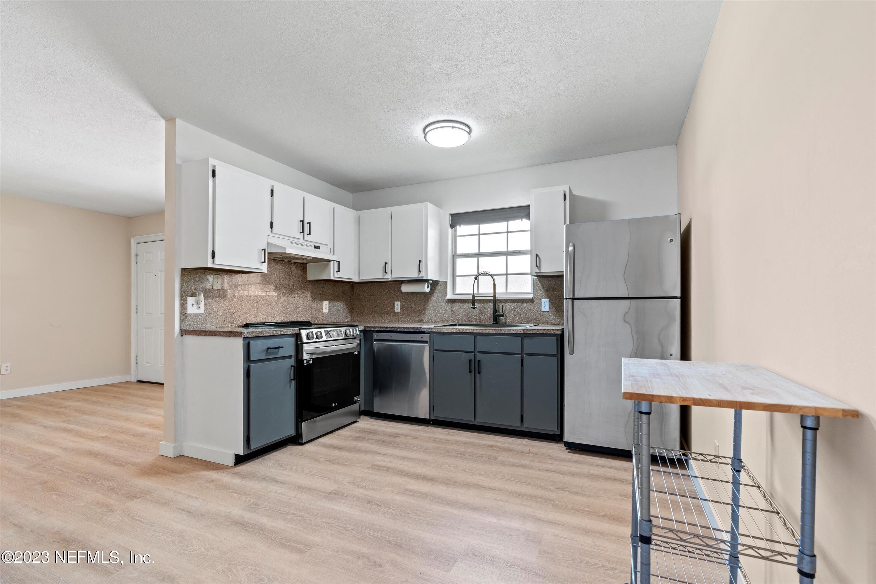 1845 Old Moultrie Road, Unit 65 St. Augustine, FL 32084 - Photo 7 of 15 Kitchen