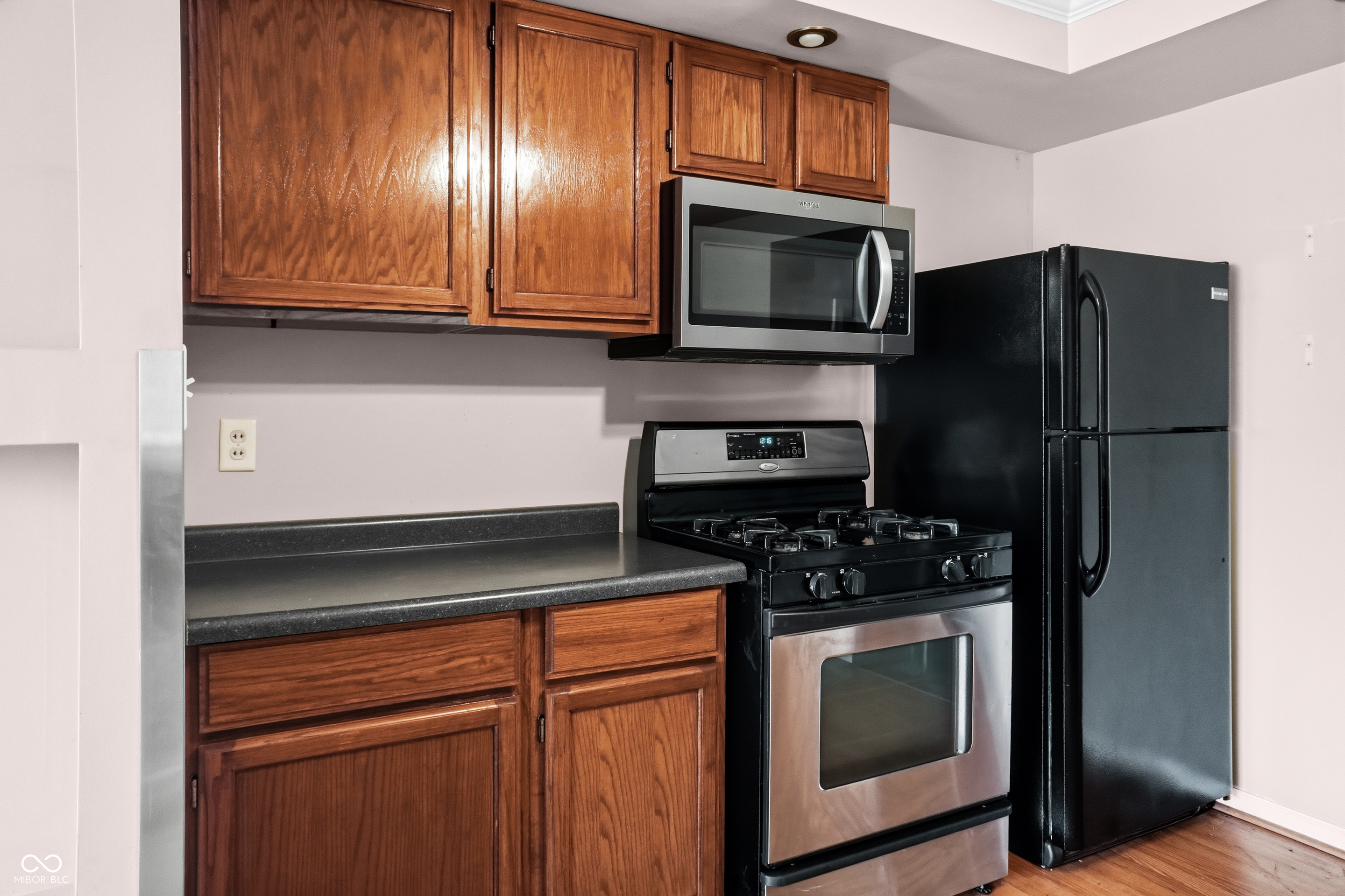 4633 Shelbyville Road Indianapolis, IN 46237 - Photo 9 of 21