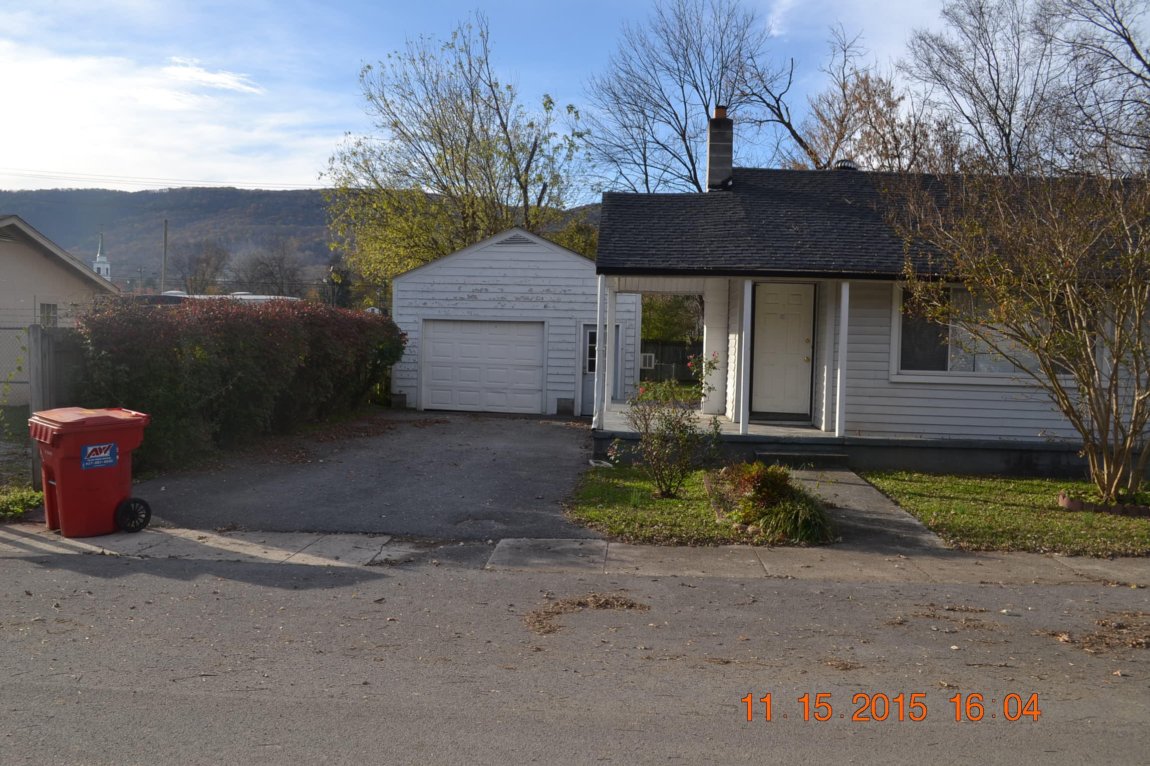 167 Spring Street Dunlap, TN 37327 - Photo 5 of 66 DSC_0142