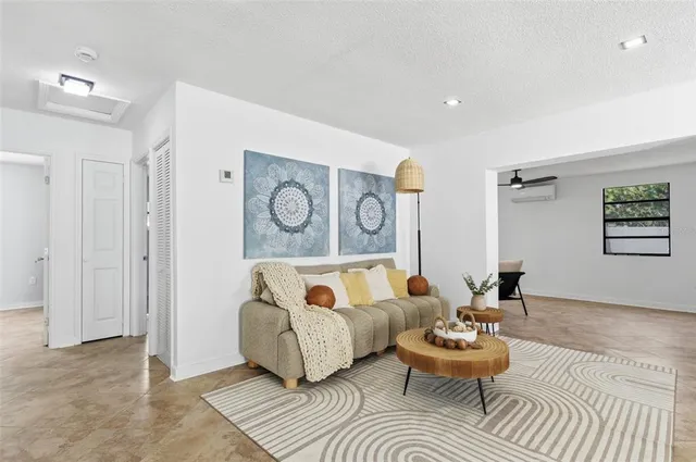 $624,000 | 2452 Baywood Drive East, Dunedin, FL 34698