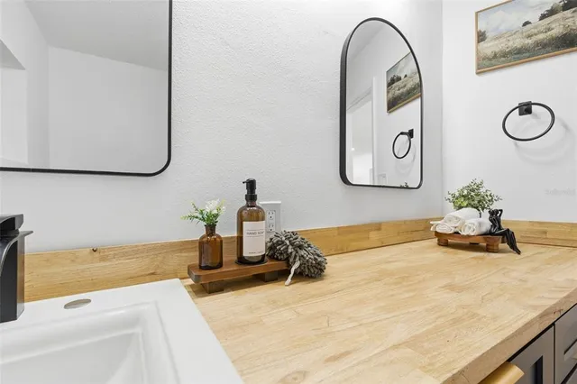 $624,000 | 2452 Baywood Drive East, Dunedin, FL 34698