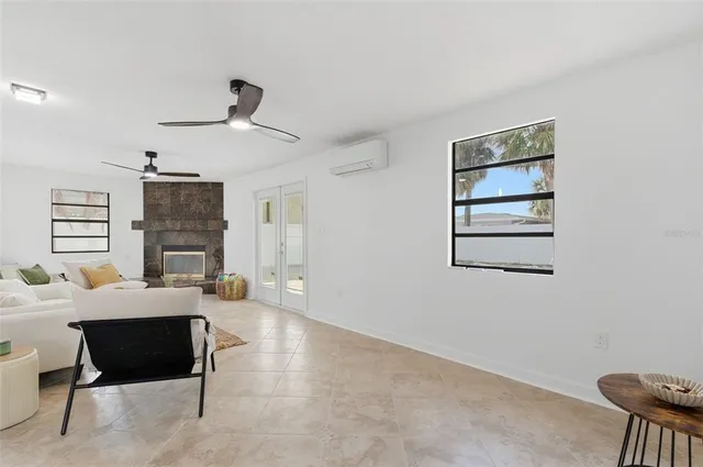 $624,000 | 2452 Baywood Drive East, Dunedin, FL 34698