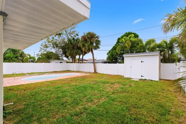 $624,000 | 2452 Baywood Drive East, Dunedin, FL 34698