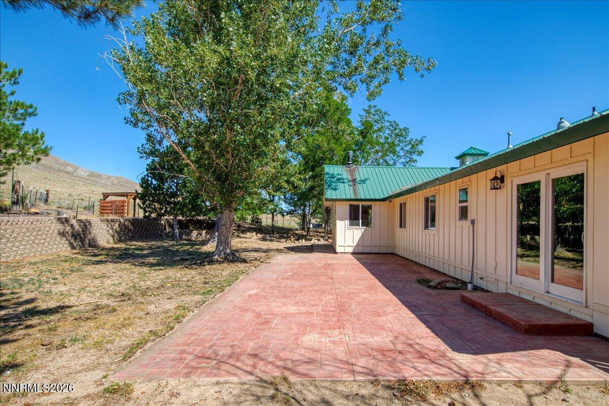 905 Thoroughbred Circle Reno, NV 89508 - Photo 48 of 71 Rear Patio