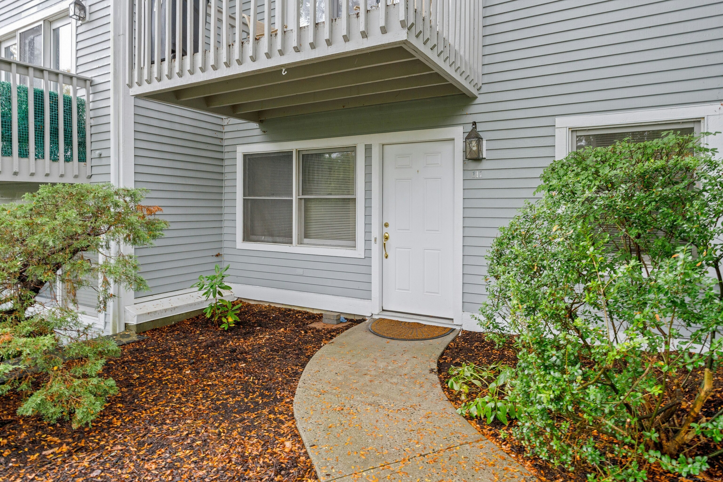 351 Pemberwick Road, Unit 111 Greenwich, CT 06831 - Photo 6 of 22