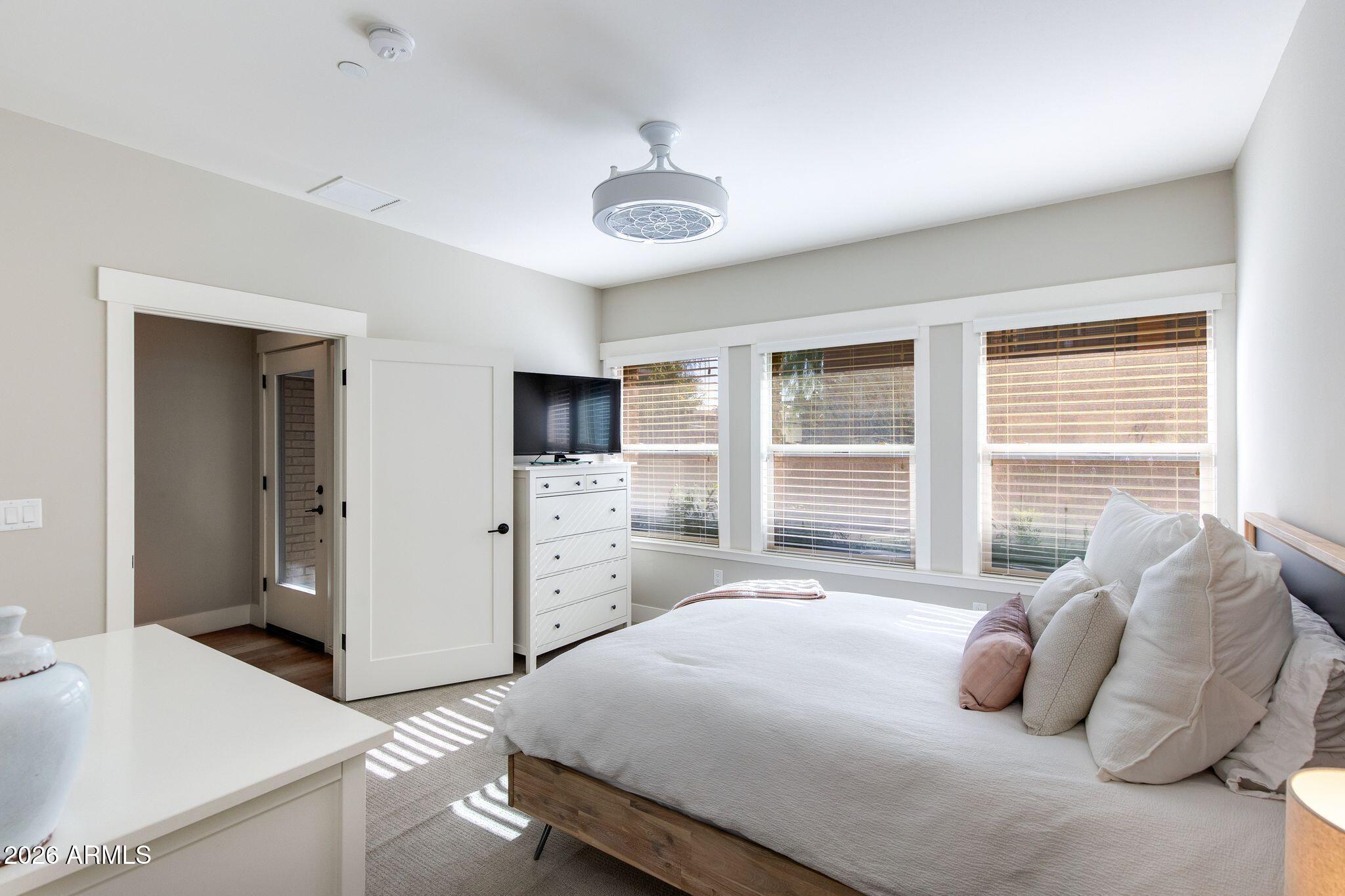 1400 East Bethany Home Road, Unit 14 Phoenix, AZ 85014 - Photo 14 of 23 34-Bethany