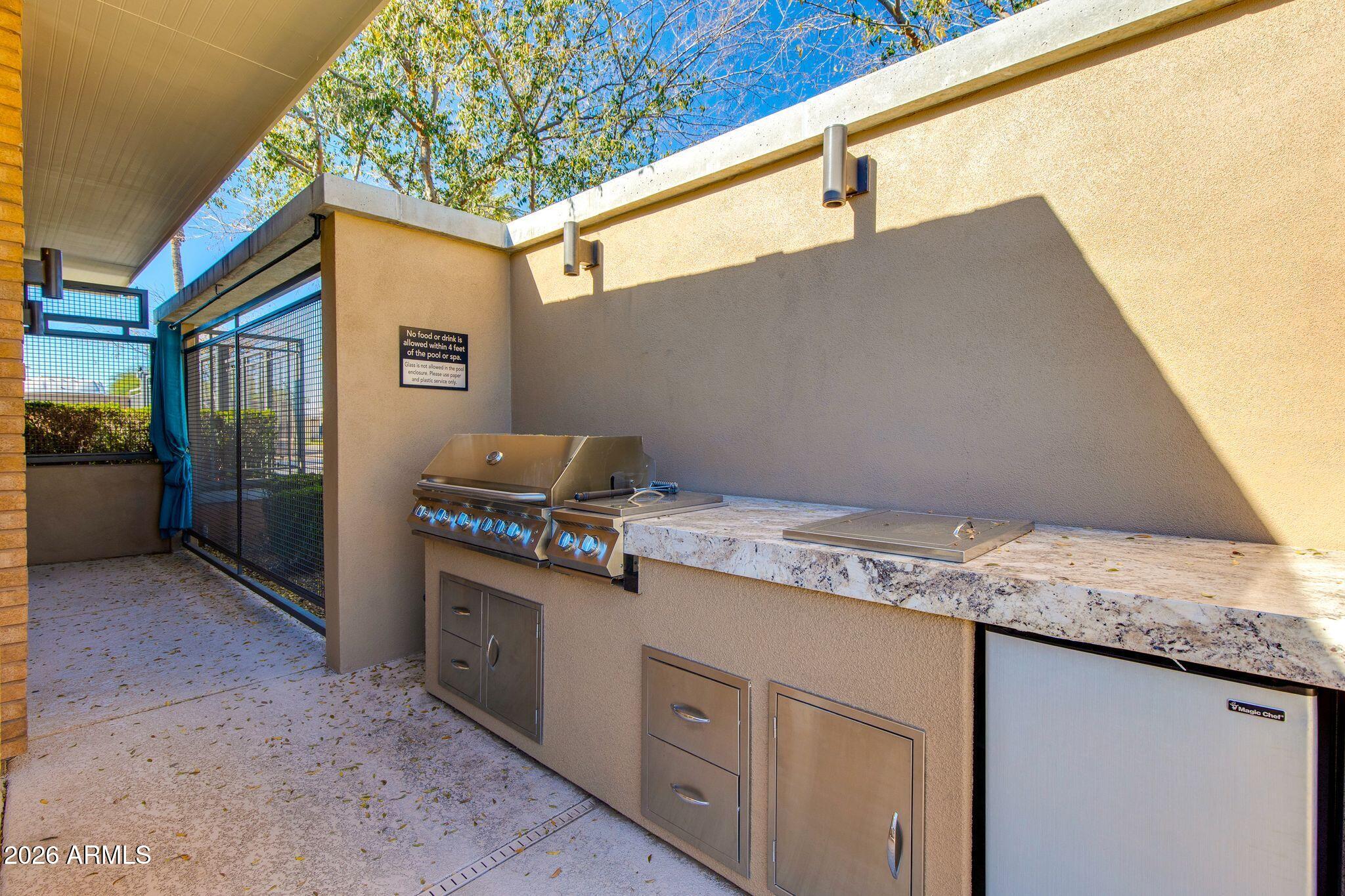 1400 East Bethany Home Road, Unit 14 Phoenix, AZ 85014 - Photo 18 of 23 46-Bethany