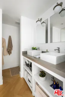 $949,000 | 1400 North Sweetzer Avenue, Unit 106, West Hollywood, CA 90069