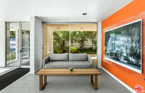 $949,000 | 1400 North Sweetzer Avenue, Unit 106, West Hollywood, CA 90069