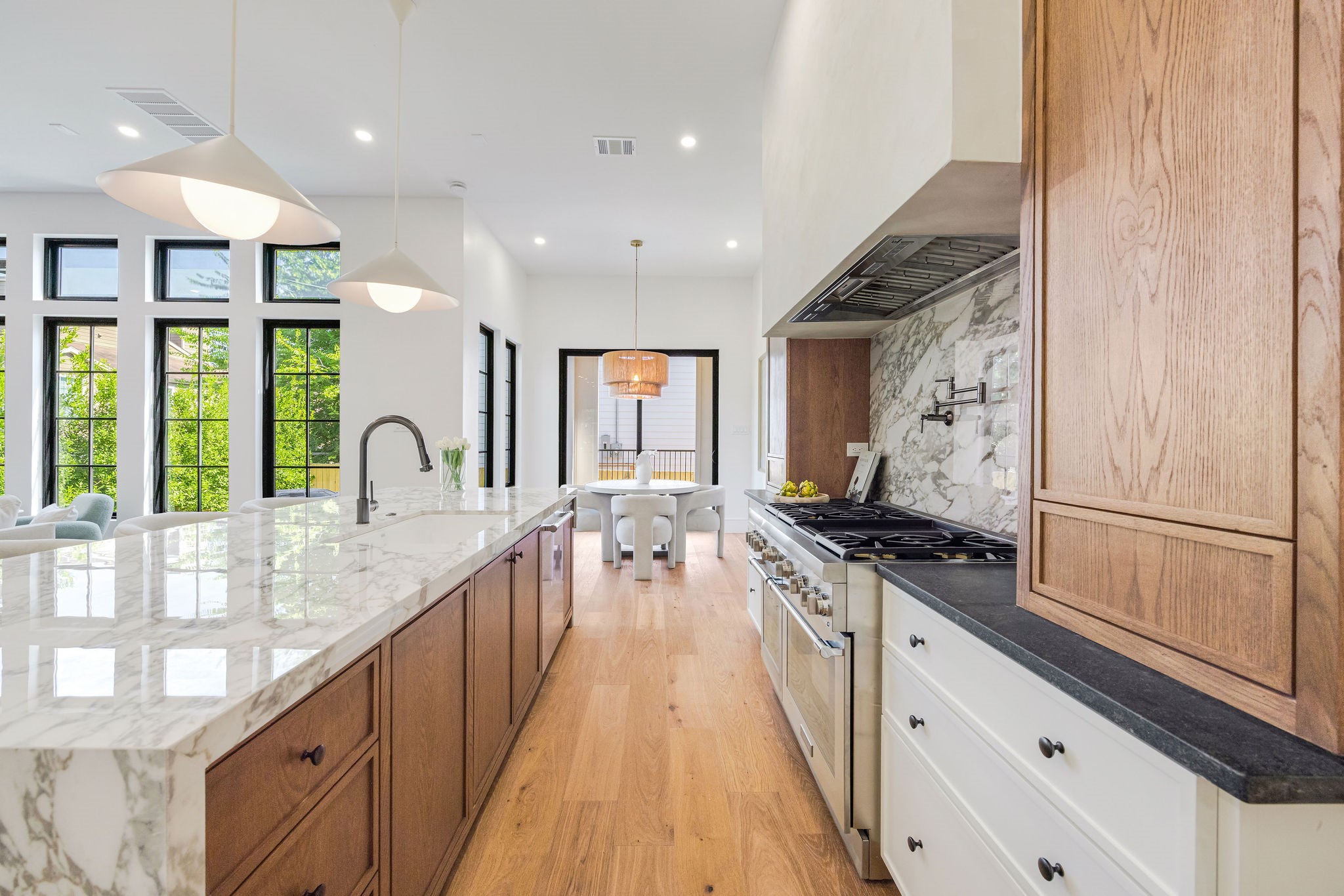 614 Ridge Street Houston, TX 77009 - Photo 17 of 38 Gallery Image 17