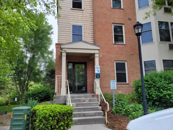 $285,000 | 409 Farrell Street, Unit 214, South Burlington, VT 05403