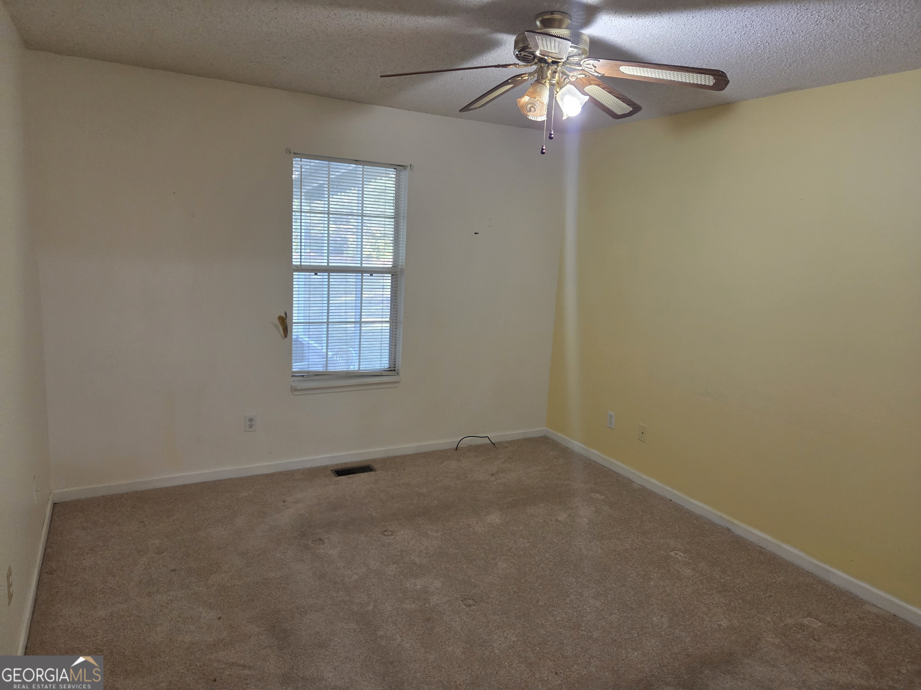 213 Lancelot Lane Dublin, GA 31021 - Photo 13 of 16