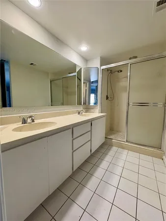 $2,600 | 9143 D Southwest 23rd Street, Davie, FL 33324