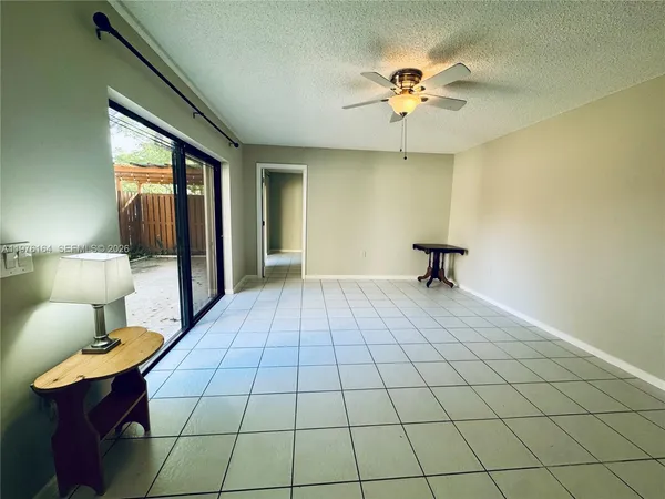 $2,600 | 9143 D Southwest 23rd Street, Davie, FL 33324