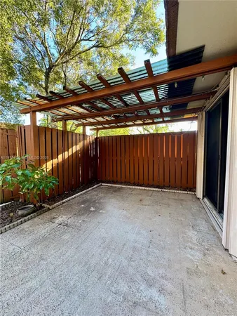 $2,600 | 9143 D Southwest 23rd Street, Davie, FL 33324