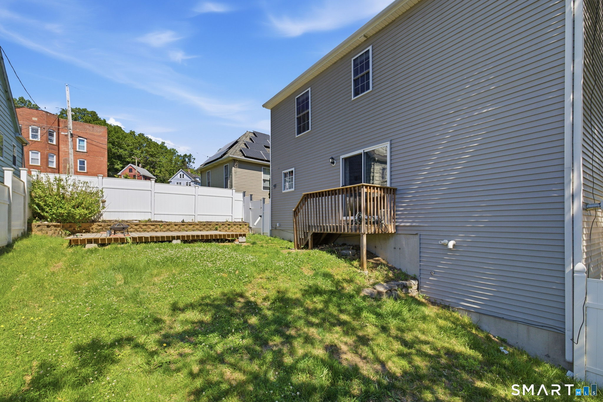 18 Perry Hill Road Shelton, CT 06484 - Photo 23 of 28