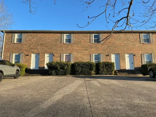 $925 | 441 Martha Lane, Unit C, Clarksville, TN 37043