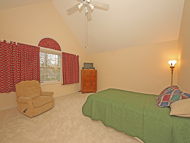 26W103 Jewell Road Wheaton, IL 60187 - Photo 13 of 19