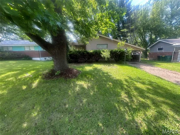 $100,000 | 9919 Lanier Drive, St. Louis, MO 63136
