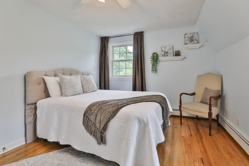 33 Reynolds Road Wakefield, MA 01880 - Photo 27 of 42