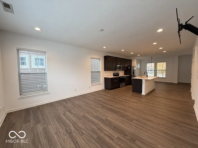 $2,100 | 326 North Warman Avenue, Indianapolis, IN 46222