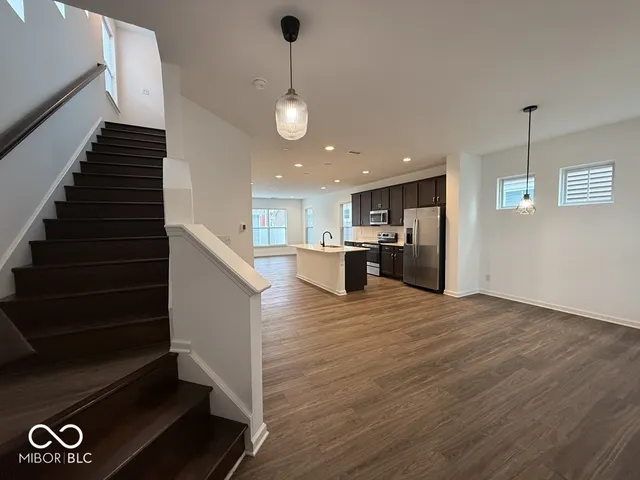 $2,100 | 326 North Warman Avenue, Indianapolis, IN 46222