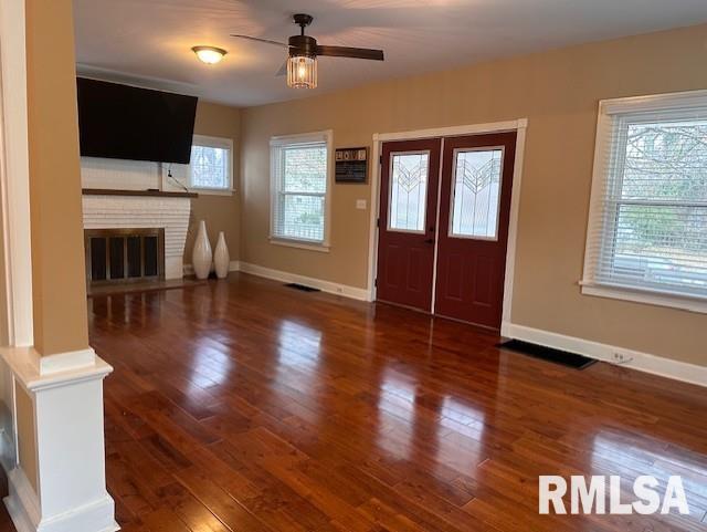 143 Prospect Street Jacksonville, IL 62650 - Photo 8 of 55