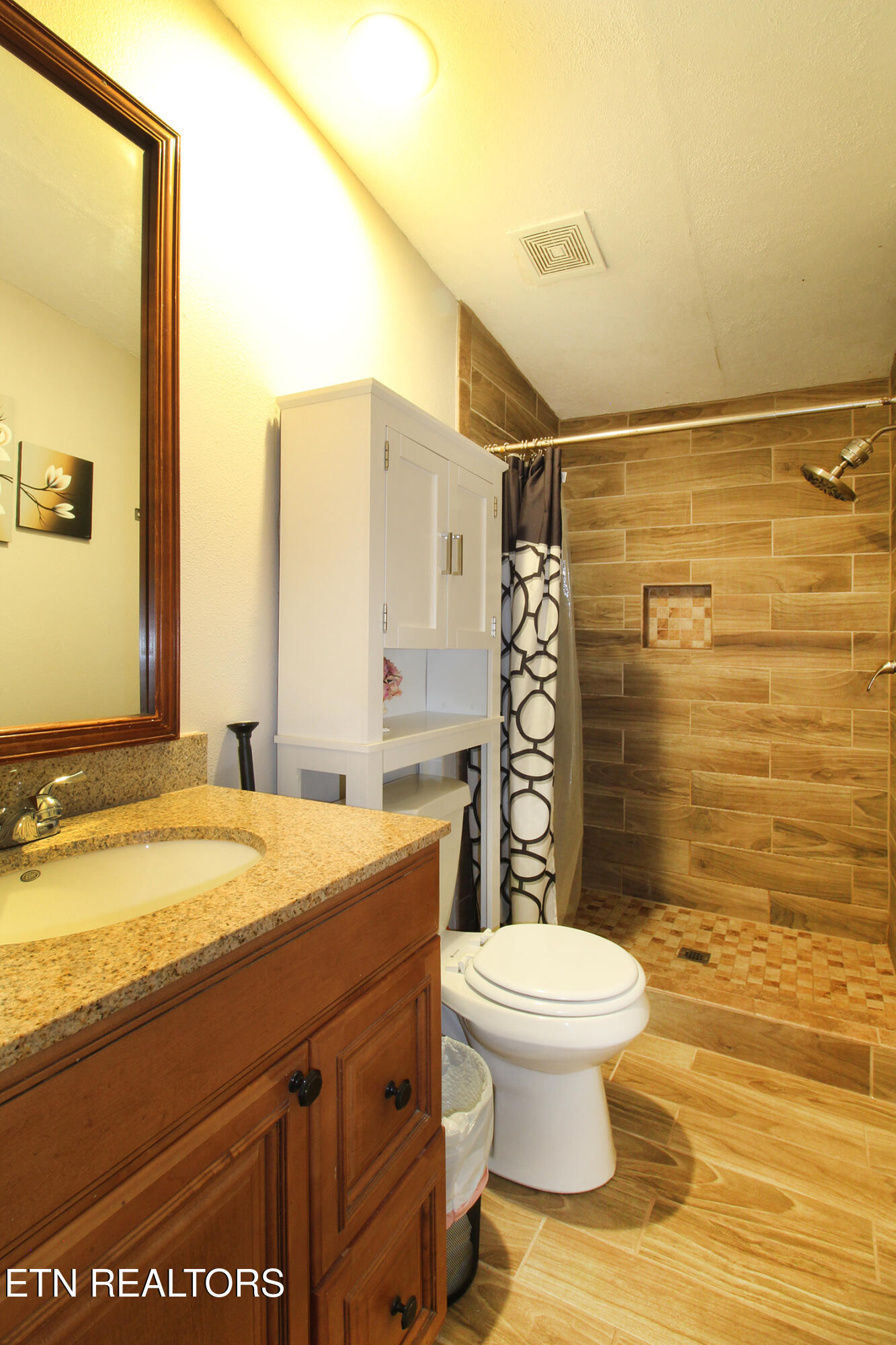 6214 Lacy Road Knoxville, TN 37912 - Photo 23 of 37 IMG_6538