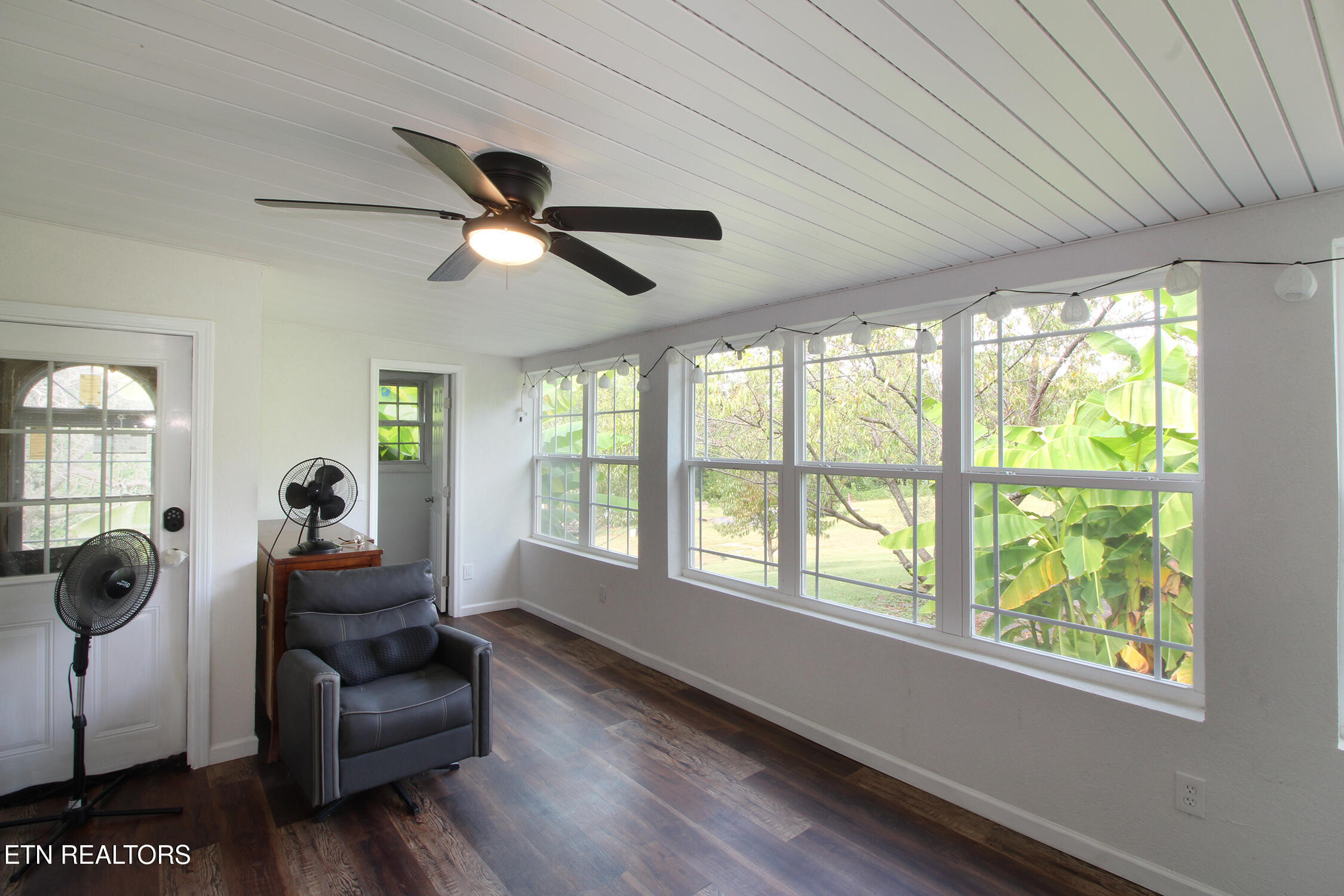 6214 Lacy Road Knoxville, TN 37912 - Photo 30 of 37 IMG_6572