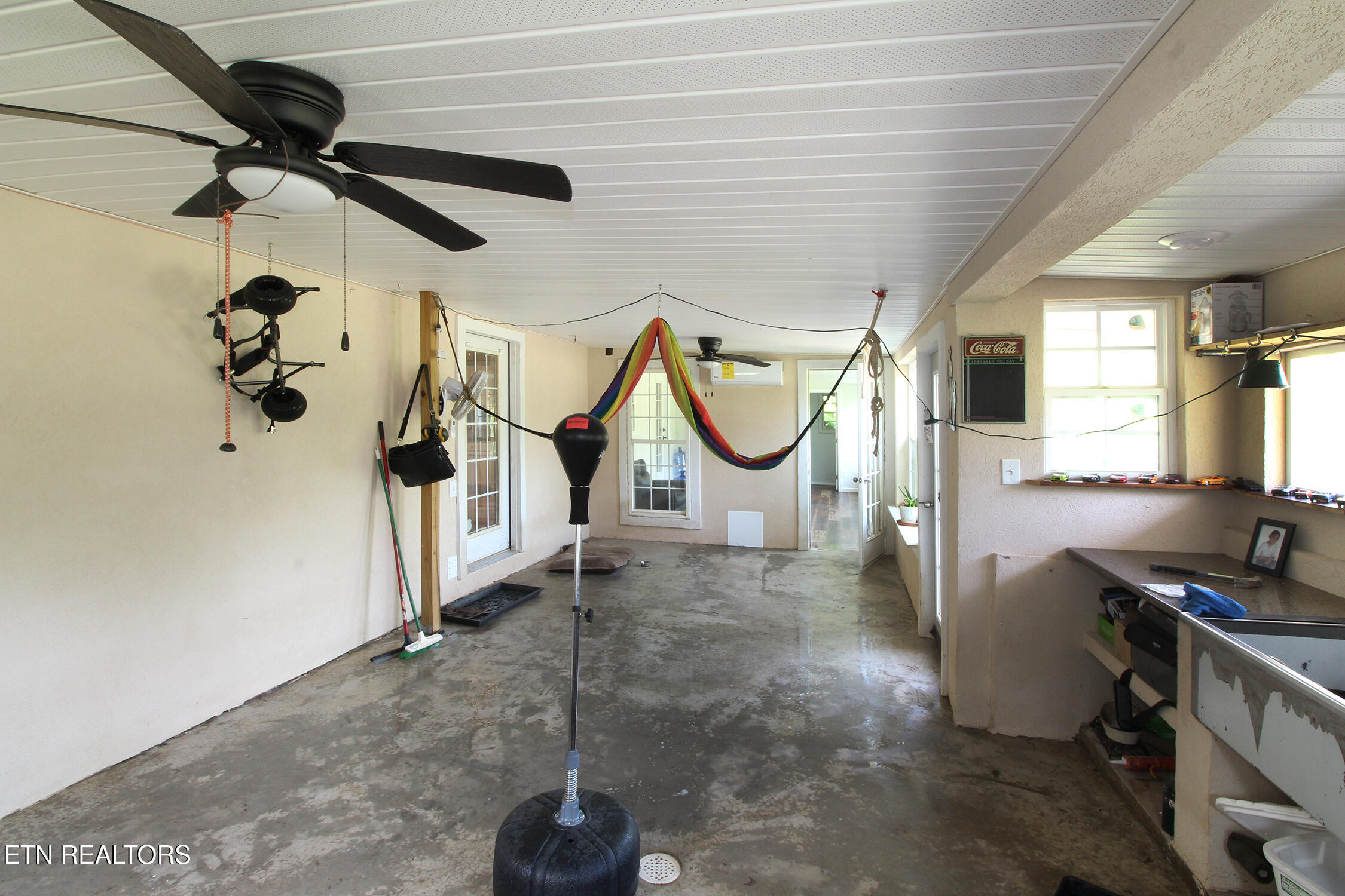 6214 Lacy Road Knoxville, TN 37912 - Photo 36 of 37 IMG_6577