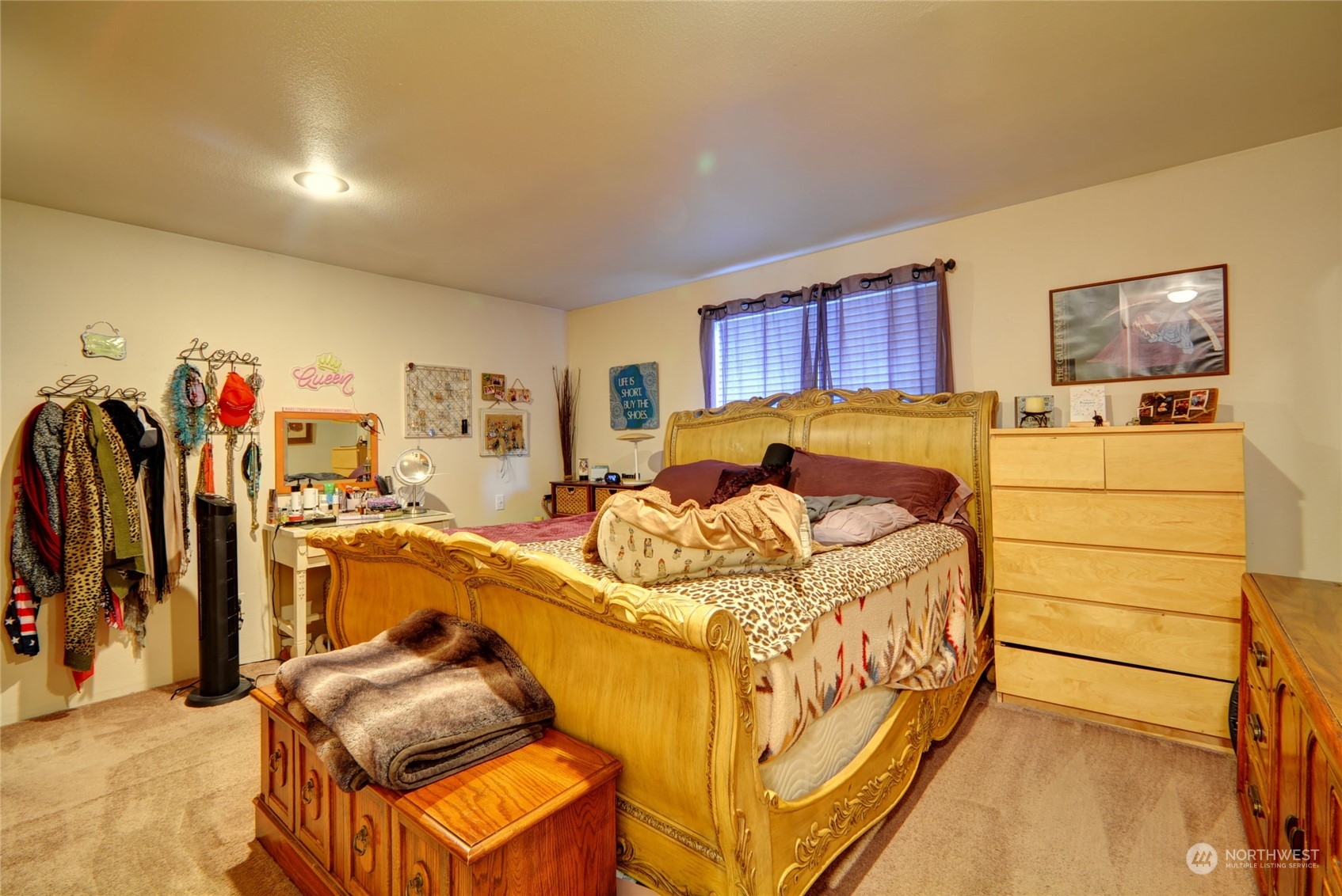 21405 Calhoun Road Monroe, WA 98272 - Photo 17 of 36 a bedroom with bed and a window