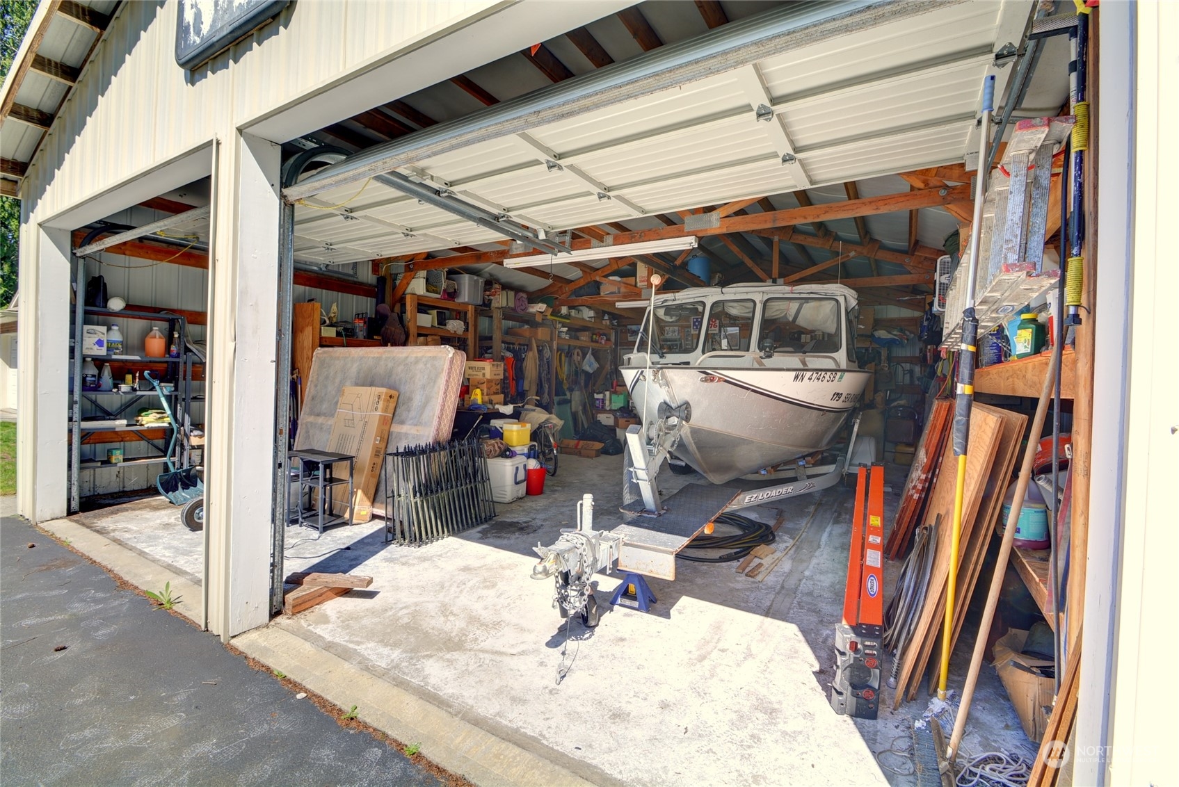 21405 Calhoun Road Monroe, WA 98272 - Photo 6 of 36 a view of gym equipment