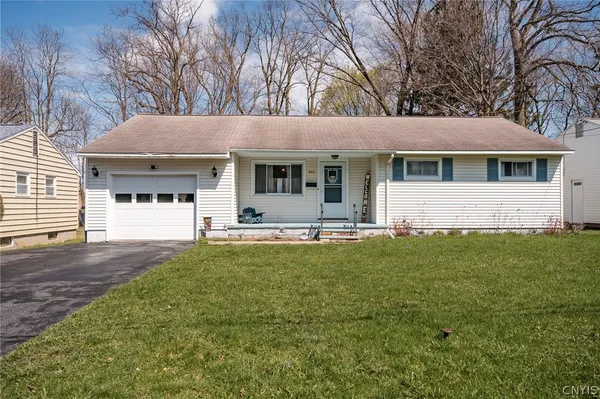 $251,500 | 204 Jane Drive, Camillus, NY 13219
