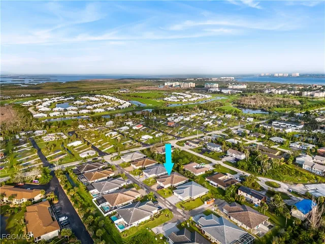 an aerial view of multiple house