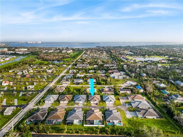 an aerial view of multiple house