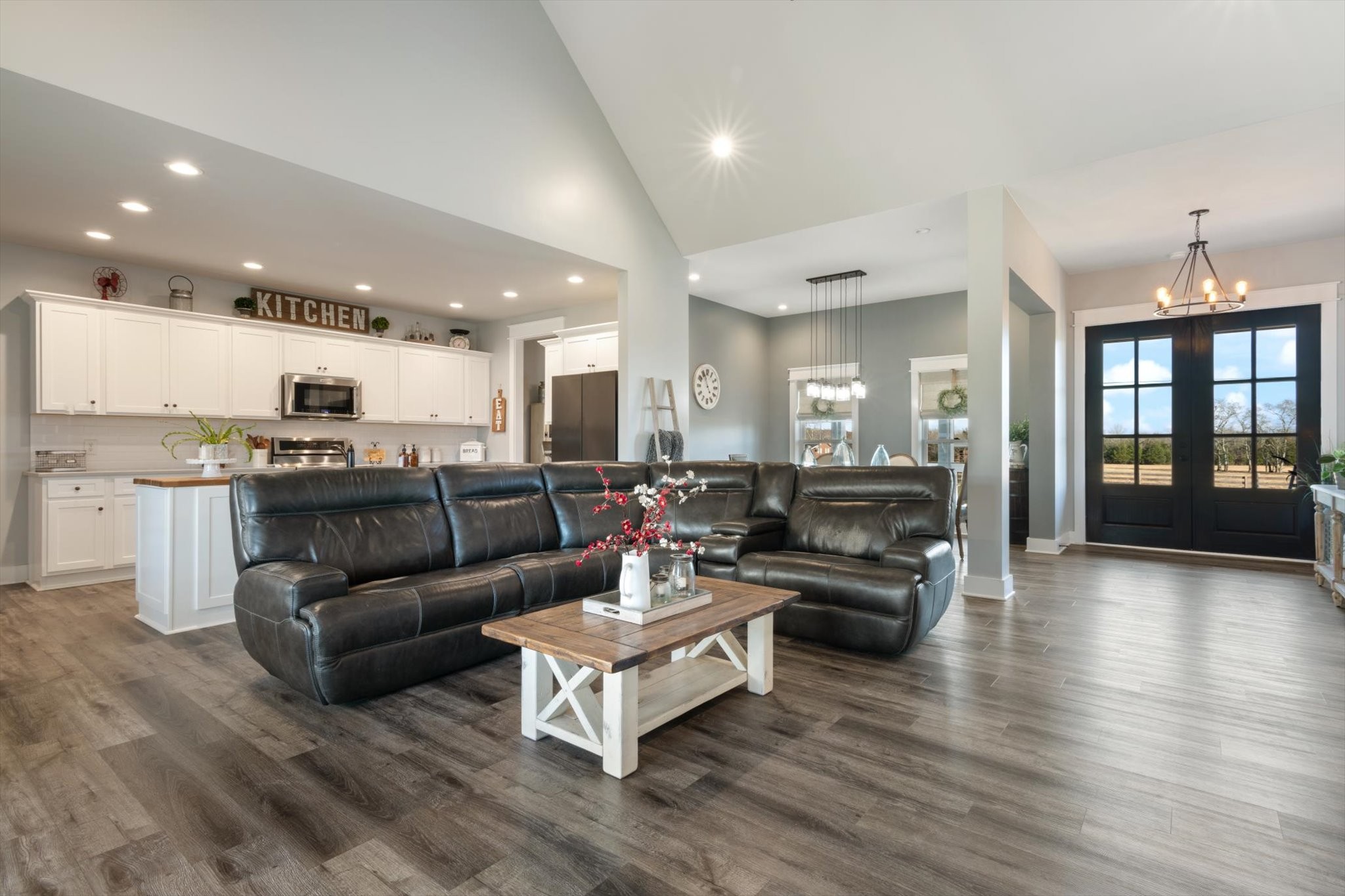 2114 Longview Road Rockvale, TN 37153 - Photo 23 of 48 a living room with furniture and wooden floor