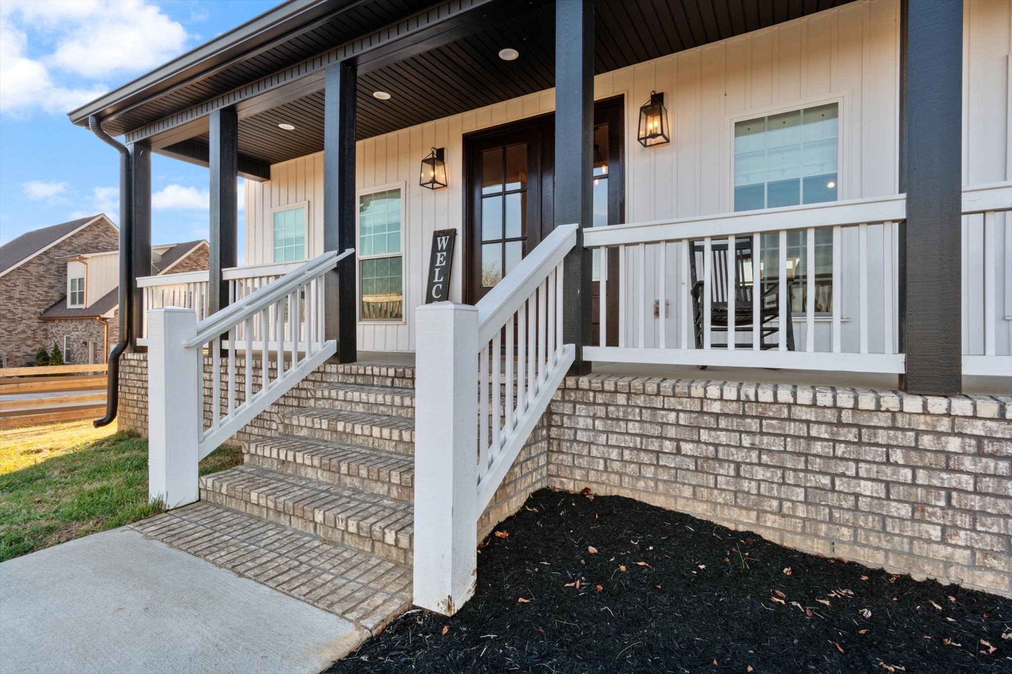 2114 Longview Road Rockvale, TN 37153 - Photo 6 of 48 a view of a brick house with wooden floor and windows
