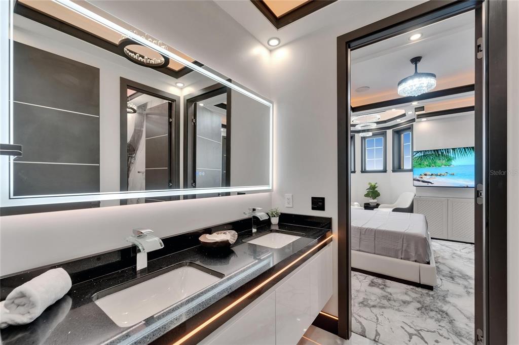 6526 Surfside Boulevard Apollo Beach, FL 33572 - Photo 63 of 99